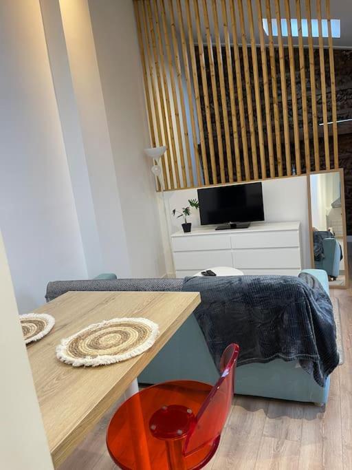 טולוז Joli Studio Maisonnette Avec Cachet מראה חיצוני תמונה